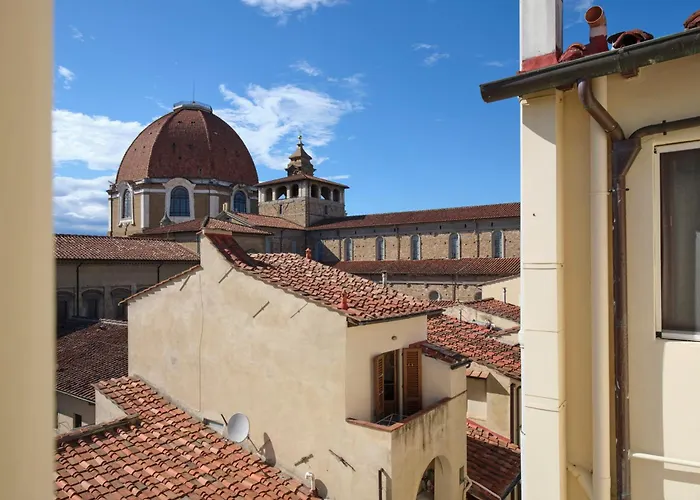 One Step Away From The Cupola Apartment *