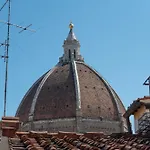 Apartment One Step Away From The Cupola *